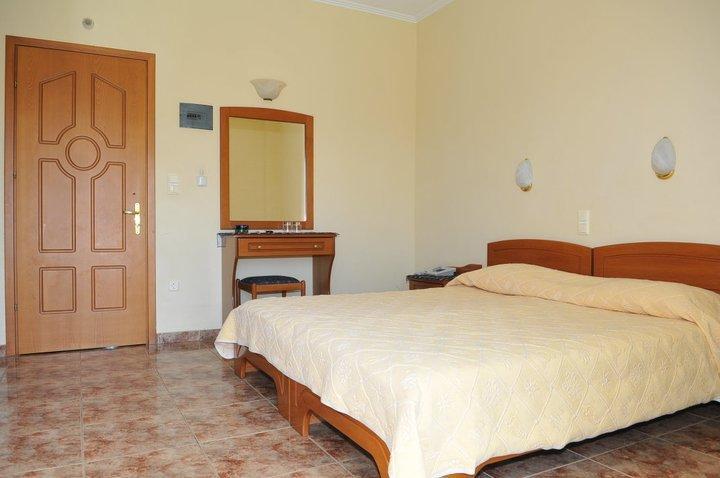 Possidona Beach Hotel Gerakini Room photo